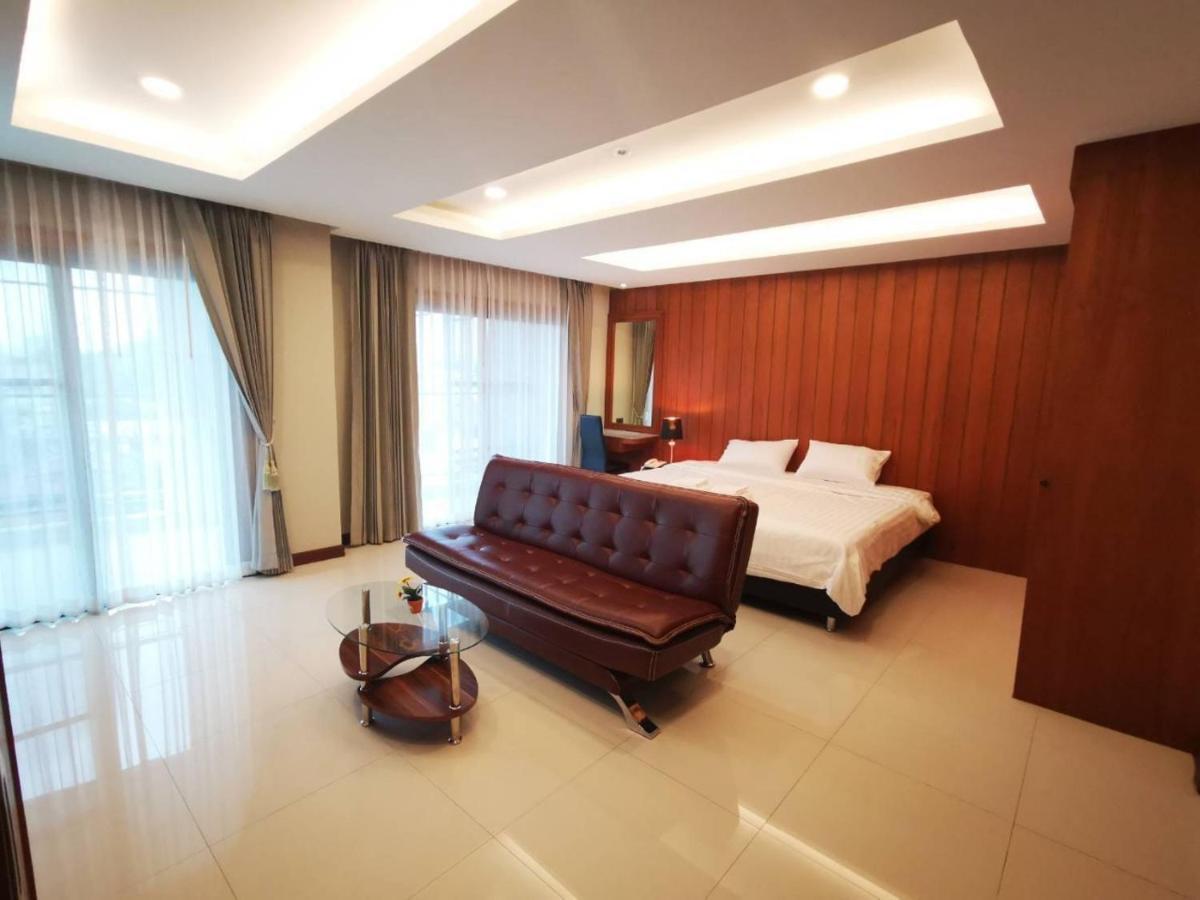 Private 111 Square Meters 2 Bedrooms City Chiangmai Chiang Mai Eksteriør billede